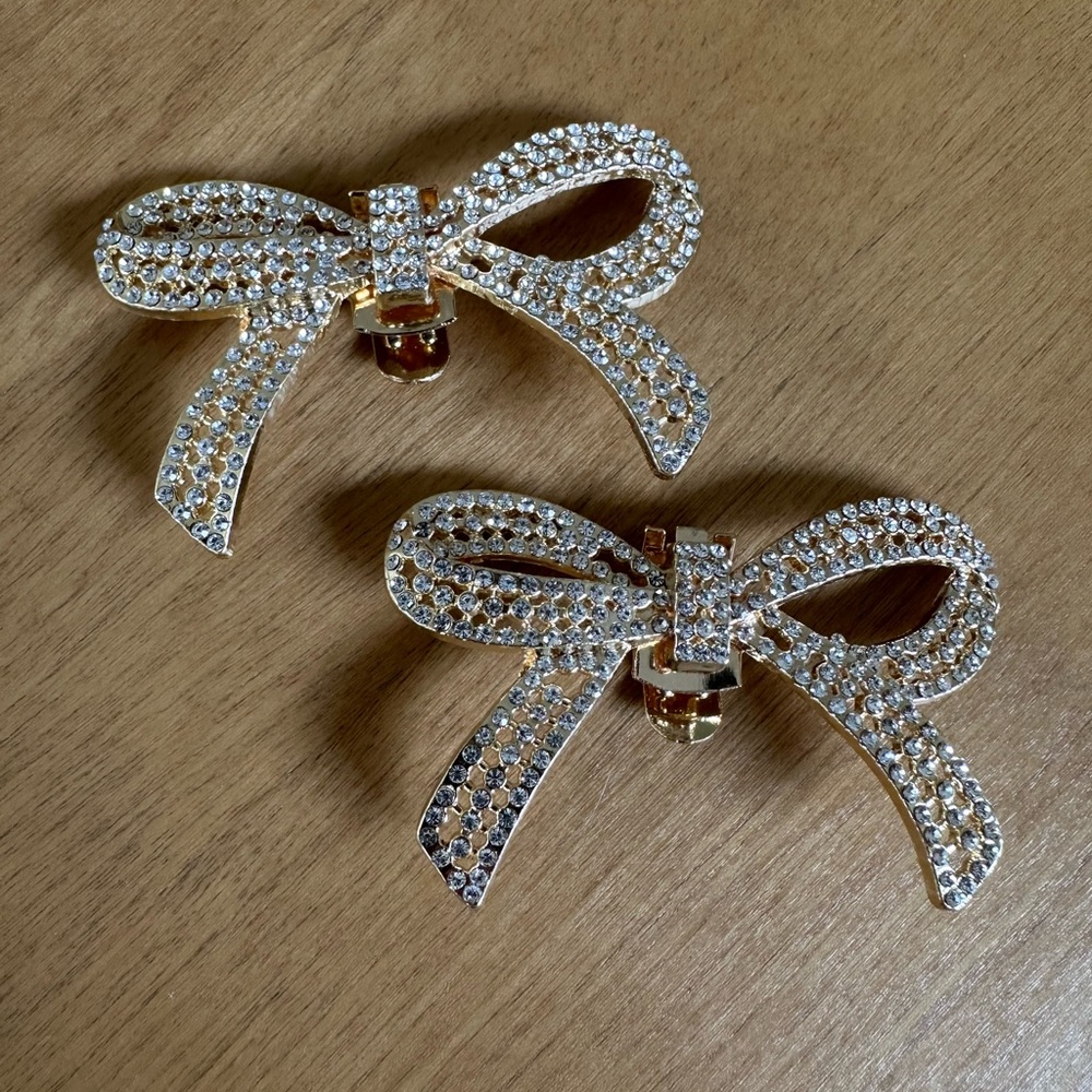 Rhinestone Gold Bow Shoe Clip Set